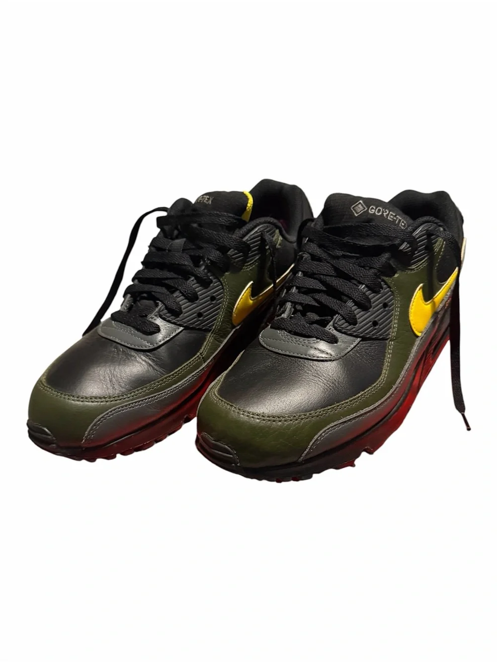 Nike Olive Green & Yellow Air Max GORE-TEX Yellow cargo khaki Sneakers Mens 9.5